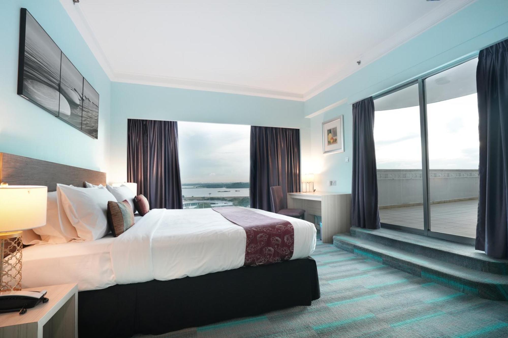 Thistle Johor Bahru Zewnętrze zdjęcie Deluxe Ocean View